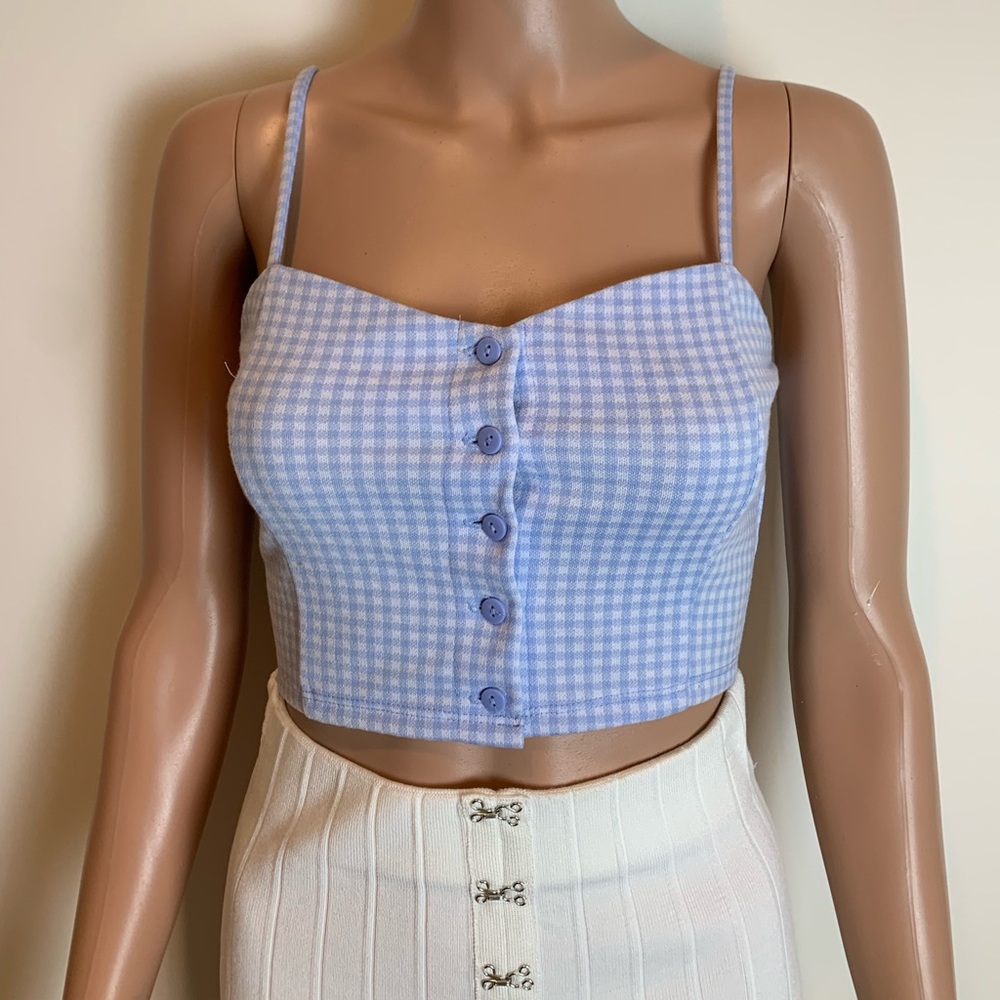 Forever 21 gingham button front crop top